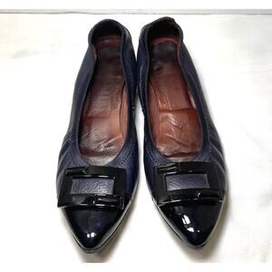 Hispanitas Omega Pump Heels Size 37.5 EU / 7 US Navy Blue Leather Shoes Spain